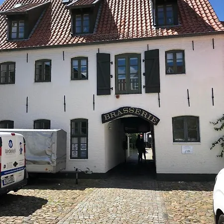 Homestay In Gemeinschafts-ferienwohnung Brasserie Hof Flensburg